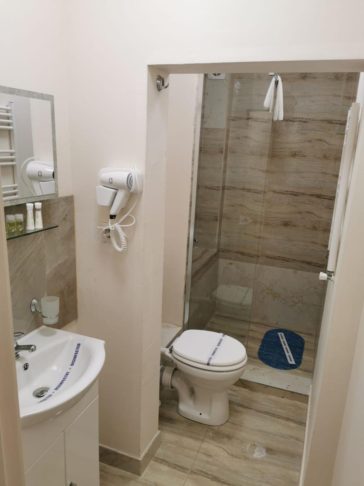 Cerbul Chalet Accommodation & Wellness Ришнов Екстер'єр фото